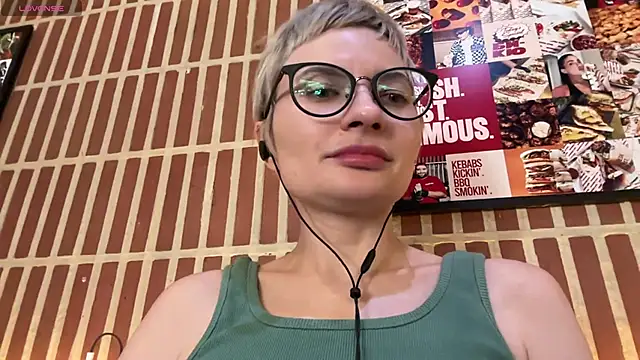 Snapshot of CyberXGoddess chatting on 06/05/26, 08:53 CyberXGoddess online show from 06/05/26, 08:53