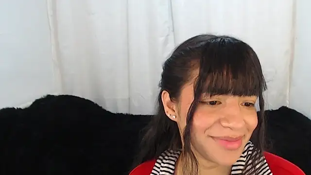 Snapshot of Liz_Galactic chatting on 02/07/25, 10:19 Liz Galactic online show from 02/07/25, 10:19