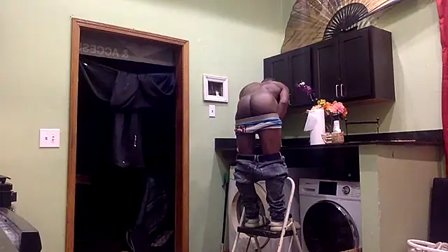 Maculine Stayr online show from 01/19/26, 02:48