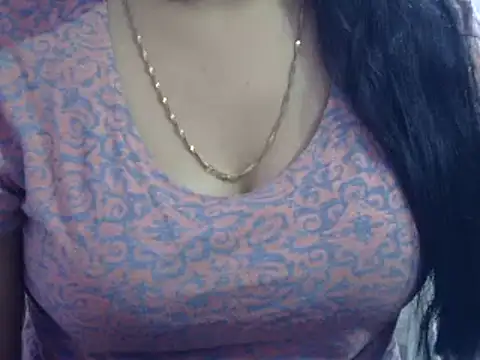 Your wild Dia online show from 03/17/25, 04:33