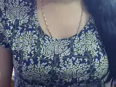 Your wild Dia online show from 03/18/25, 06:25