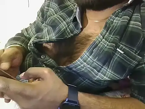 Snapshot of SHENOY3 chatting on 02/10/25, 06:13 SHENOY3 online show from 02/10/25, 06:13