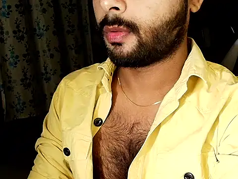 Snapshot of SHENOY3 chatting on 10/17/25, 01:25 SHENOY3 online show from 10/17/25, 01:25