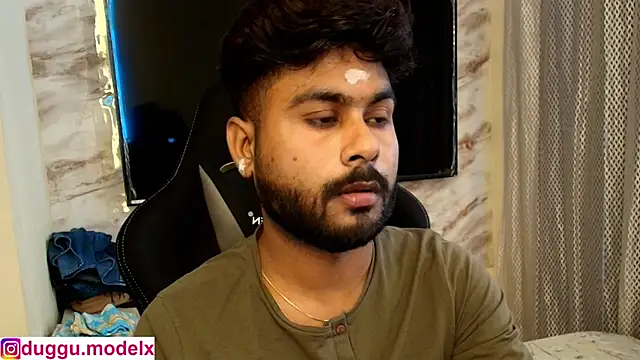 Snapshot of SHENOY3 chatting on 02/15/26, 10:58 SHENOY3 online show from 02/15/26, 10:58