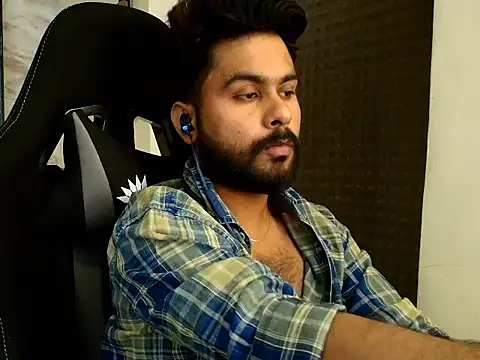 Snapshot of SHENOY3 chatting on 02/26/26, 06:29 SHENOY3 online show from 02/26/26, 06:29