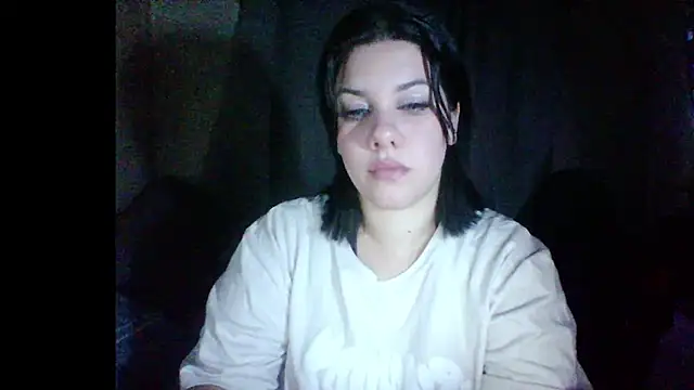 Snapshot of Janefruti chatting on 03/08/26, 05:00 Janefruti online show from 03/08/26, 05:00