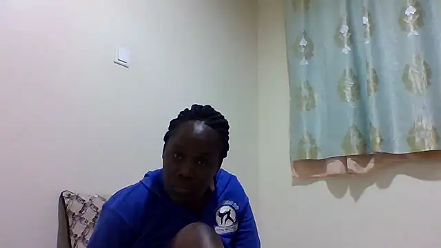 sweetelle09 online show from 06/13/26, 11:02