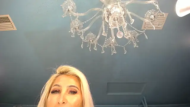 ADRIANNA FOX online show from 03/18/25, 07:41