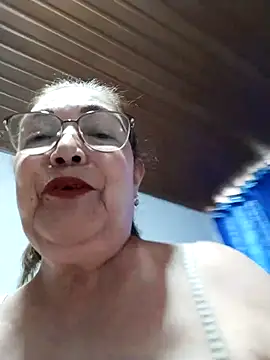Snapshot of Vicky_Rosse chatting on 03/28/26, 07:02 Vicky Rosse online show from 03/28/26, 07:02