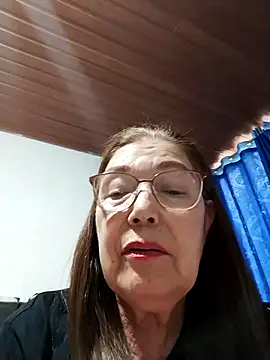 Snapshot of Vicky_Rosse chatting on 04/23/26, 09:39 Vicky Rosse online show from 04/23/26, 09:39