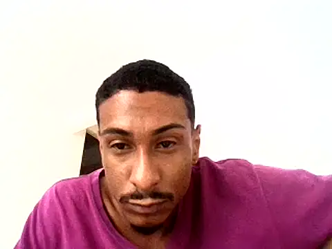 Snapshot of mellow_smoke chatting on 05/08/26, 04:34 mellow smoke online show from 05/08/26, 04:34