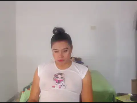 katrinawillff online show from 05/09/26, 06:18