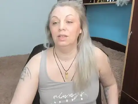 Snapshot of BroklynRydes chatting on 04/03/26, 09:35 BroklynRydes online show from 04/03/26, 09:35