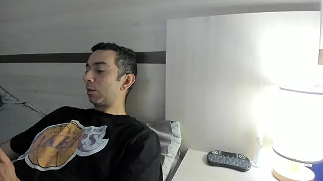 Snapshot of funcouple1985 chatting on 03/12/25, 07:28 funcouple1985 online show from 03/12/25, 07:28