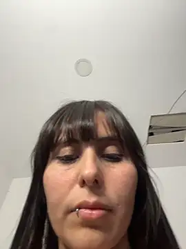 valeska69col online show from 12/16/25, 05:12