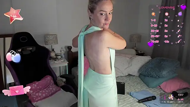 Snapshot of 1Sweetnina chatting on 02/23/25, 01:35 1Sweetnina online show from 02/23/25, 01:35