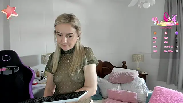 Snapshot of 1Sweetnina chatting on 11/05/25, 05:35 1Sweetnina online show from 11/05/25, 05:35