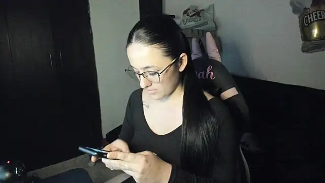 Snapshot of NoahWilliams_ chatting on 03/18/26, 08:45 NoahWilliams online show from 03/18/26, 08:45