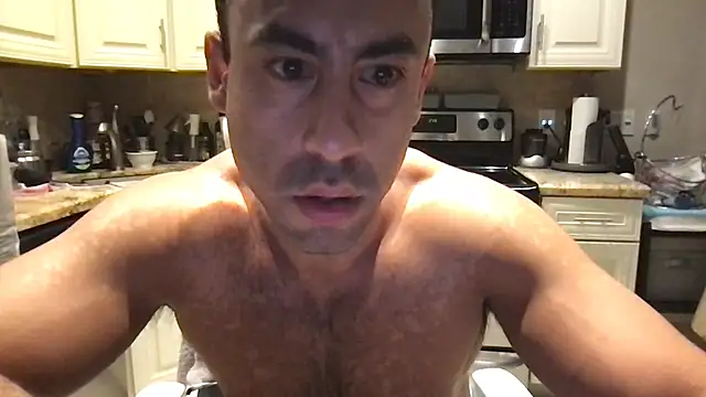 BigGuyMuscle online show from 06/18/26, 09:14