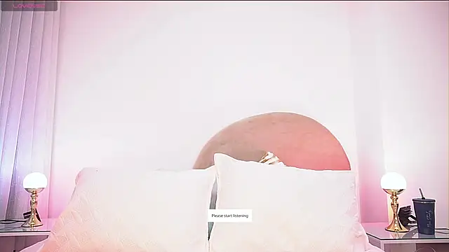 alexaa walker online show from 11/11/25, 11:54