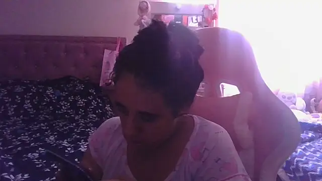annarose19 online show from 04/27/26, 06:50