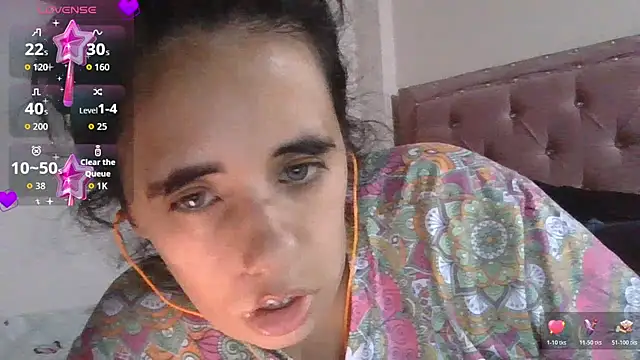 annarose19 online show from 06/10/26, 11:03