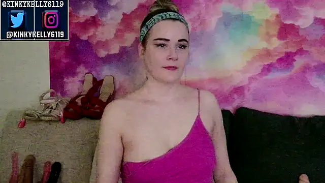 Snapshot of Kellylynn69 chatting on 03/05/26, 05:53 Kellylynn69 online show from 03/05/26, 05:53