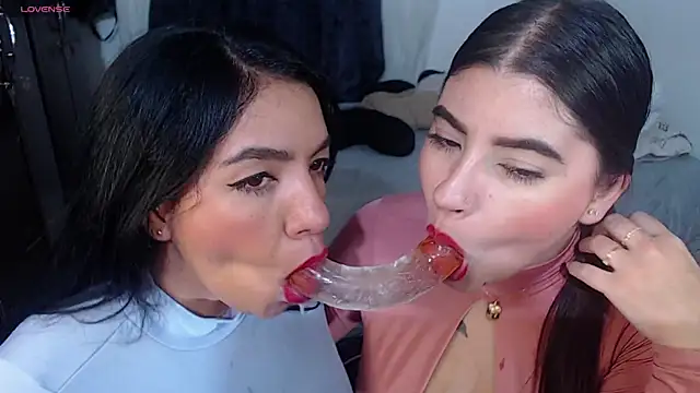 Sharlottee online show from 09/15/25, 10:21