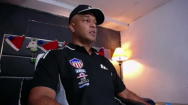 liam howard online show from 12/04/25, 07:33