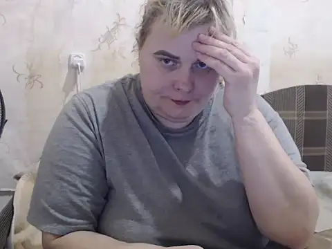 Snapshot of Ameliabusty chatting on 02/11/25, 09:42 Ameliabusty online show from 02/11/25, 09:42