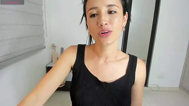 Snapshot of _arianna_hot22 chatting on 10/09/25, 12:30 arianna hot22 online show from 10/09/25, 12:30