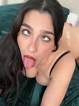 LoveLillyy online show from 03/07/25, 12:37