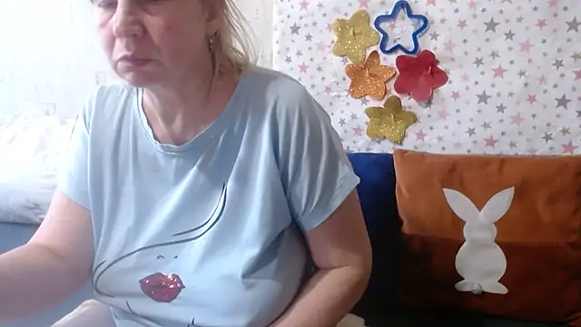 QueenLana online show from 06/07/26, 08:40