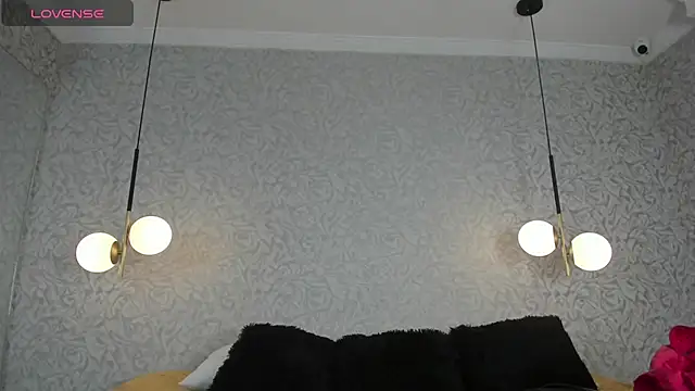 danaythamara1 online show from 11/27/25, 09:06