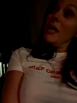 Snapshot of bellafreakyfun chatting on 09/12/25, 03:50 bellafreakyfun online show from 09/12/25, 03:50