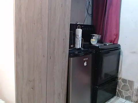 Snapshot of THREEHOLESPLEASURE99 chatting on 02/06/26, 06:33 THREEHOLESPLEASURE99 online show from 02/06/26, 06:33