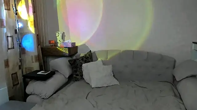 Snapshot of Vivian_Davis chatting on 03/05/26, 07:32 Vivian Davis online show from 03/05/26, 07:32