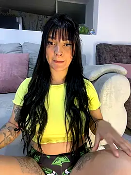 natalia-888 online show from 10/06/25, 12:30