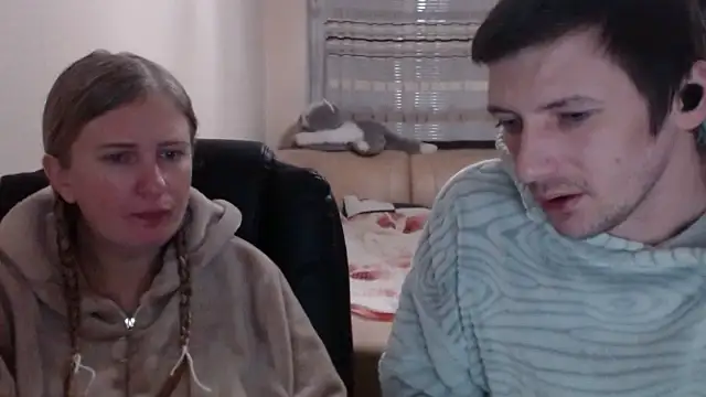 PeterAndJen online show from 02/26/25, 08:00