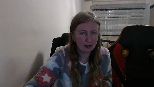 PeterAndJen online show from 11/23/25, 07:13