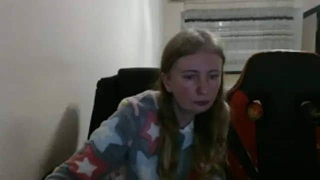 PeterAndJen online show from 11/27/25, 08:11