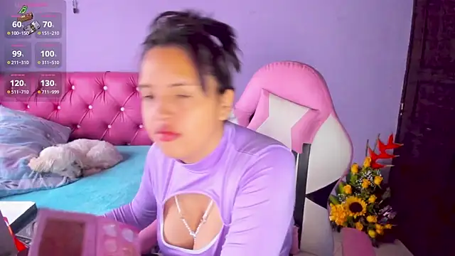 crissn0707 online show from 03/13/25, 11:51