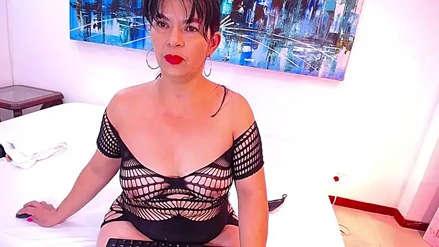 Snapshot of hornystepmommy chatting on 03/02/26, 12:34 hornystepmommy online show from 03/02/26, 12:34