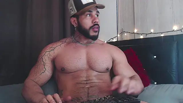 Artemis Kazttman online show from 12/22/24, 10:25