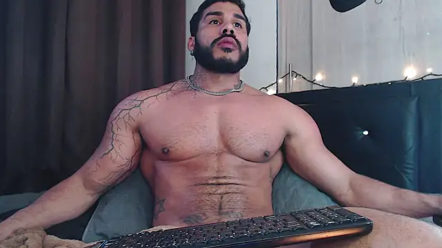 Artemis Kazttman online show from 12/26/24, 10:52