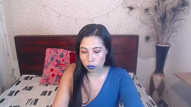 Snapshot of NikkieMilky chatting on 10/03/25, 01:46 NikkieMilky online show from 10/03/25, 01:46