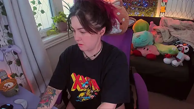 JennKenobi online show from 04/28/26, 12:43