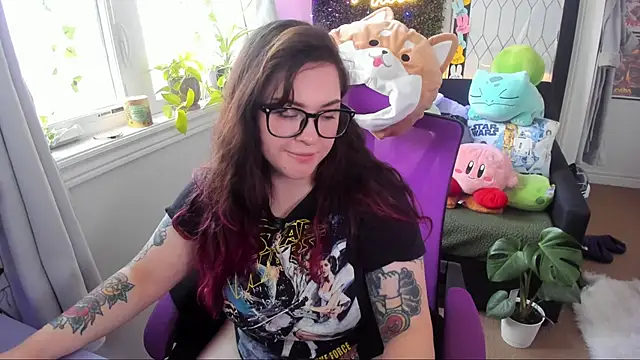 JennKenobi online show from 05/11/26, 02:45