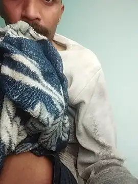 Snapshot of PrabV0319 chatting on 01/16/26, 06:45 PrabV0319 online show from 01/16/26, 06:45