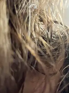 Snapshot of misslulipop chatting on 03/10/25, 02:16 misslulipop online show from 03/10/25, 02:16